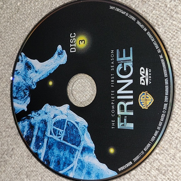 DVD: Fringe - Complete First Season - Picture 7 of 16